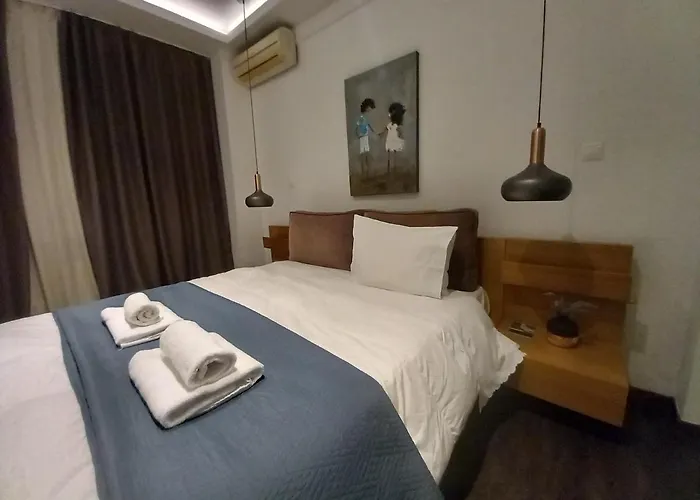 Filippos Downtown - 2Br Lux Apartment - Tsimiski Ladadika - Explore Center By Foot - Close To Aristotelous Square