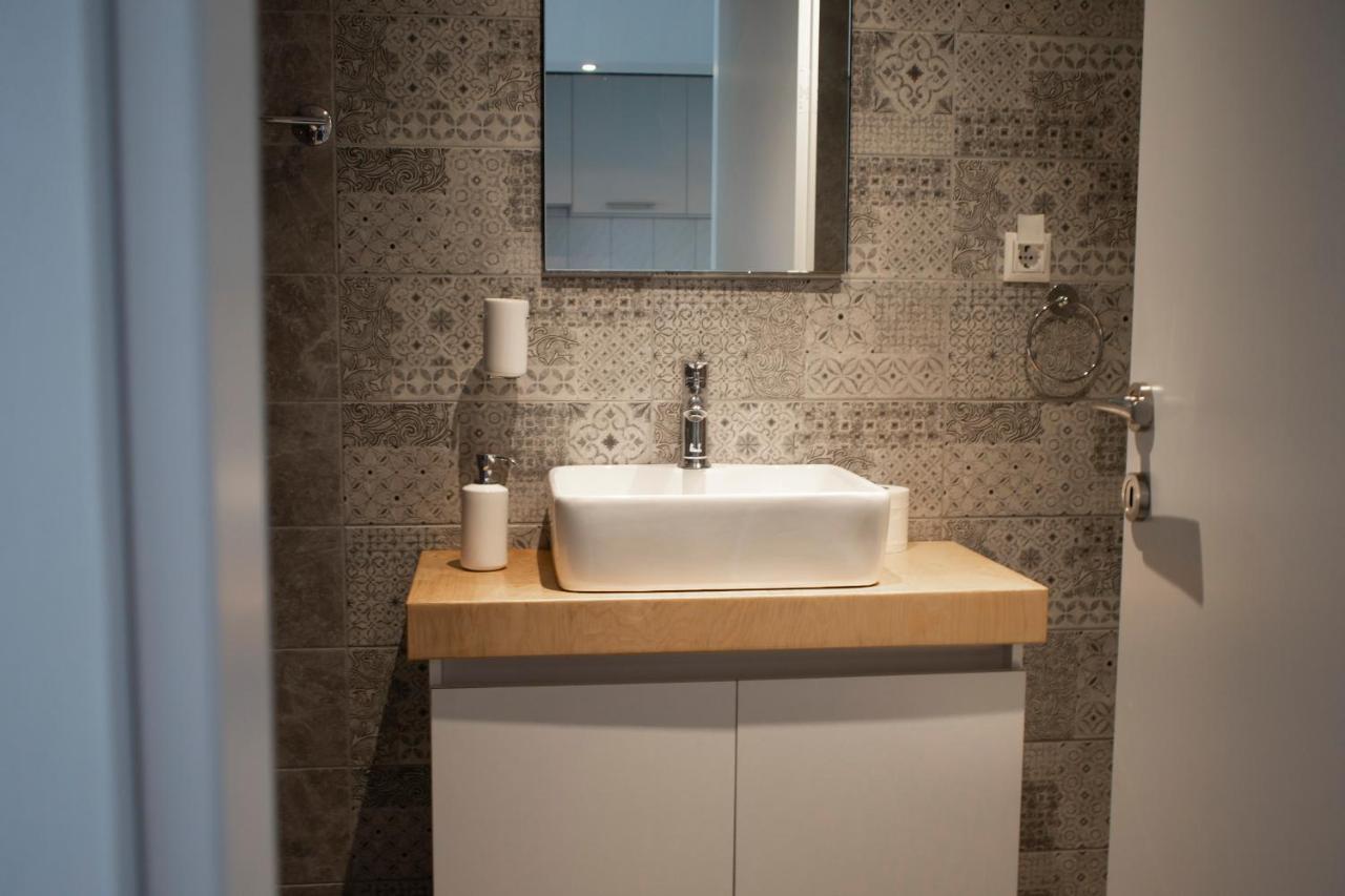 Filippos Downtown - 2br Lux - Tsimiski Ladadika - Explore Center By Foot - Close To Aristotelous Square