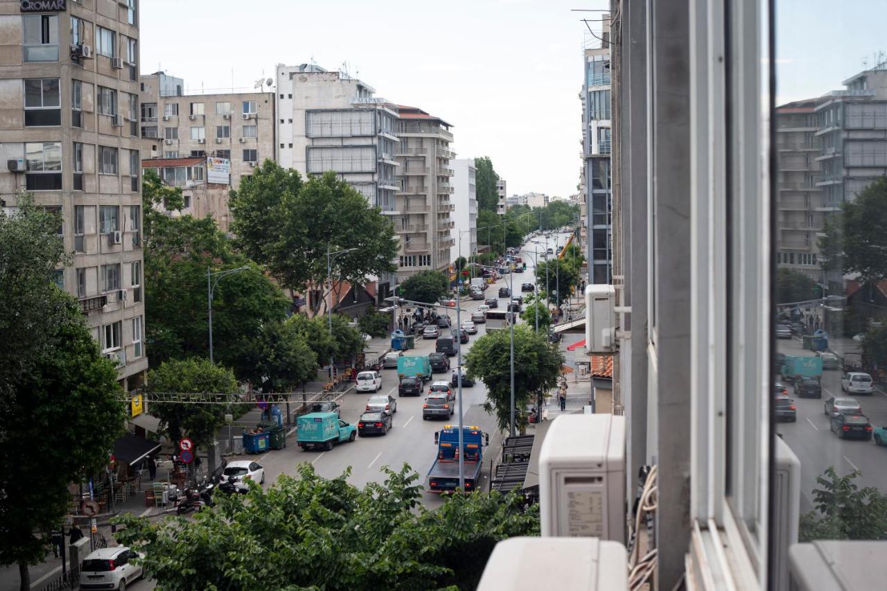 Filippos Downtown - 2br Lux - Tsimiski Ladadika - Explore Center By Foot - Close To Aristotelous Square Saloniki