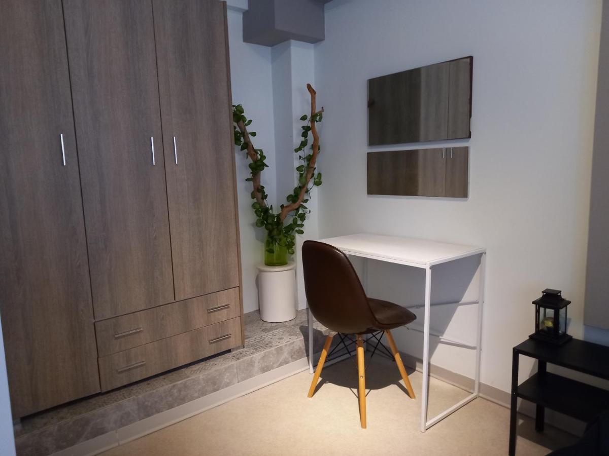 Apartment Filippos Downtown - 2br Lux - Tsimiski Ladadika - Explore Center By Foot - Close To Aristotelous Square